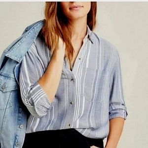 Maeve by Anthropologie women's striped blue and white button-down shirt size M